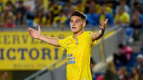 Il conto alla rovescia per Mika Marmol: Osasuna e Celta puntano all'uscita gratuita dal Las Palmas