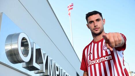 Роман Яремчук вийде у стартовому складі «Олімпіакоса» на матч Кубка Греції
