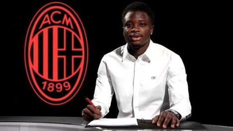 Oficial: AC Milan ficha a Alfajo Cisse, promesa juvenil italiana