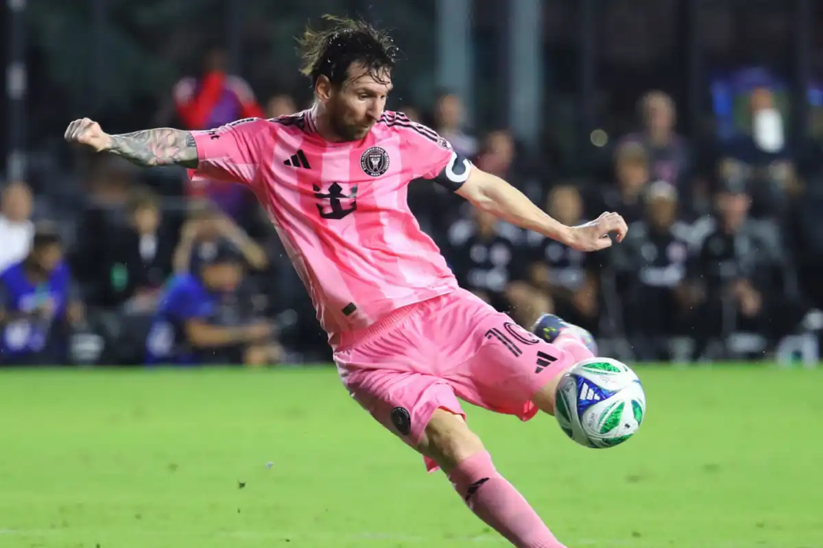 Lionel Messi Ghi Bàn Thứ 50 Cho Inter Miami Trong Chiến Thắng Kịch Tính -  footboom1.com