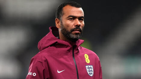 Ashley Cole vicino alla guida del Cesena