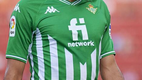 Betis Demolisce il Dinamo Zagabria in una Frenetica Raffica di Sette Minuti