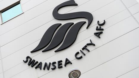 Martha Stewart e Snoop Dogg investono nel calcio con Swansea City