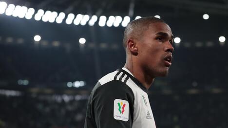 Douglas Costa Deixa Sydney FC por Desafios Pessoais