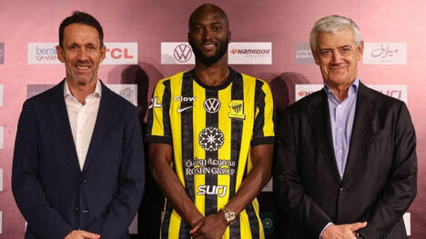 Chính thức: Al-Ittihad Gia Hạn Hợp Đồng Với Cựu Quốc Tế Bồ Đào Nha