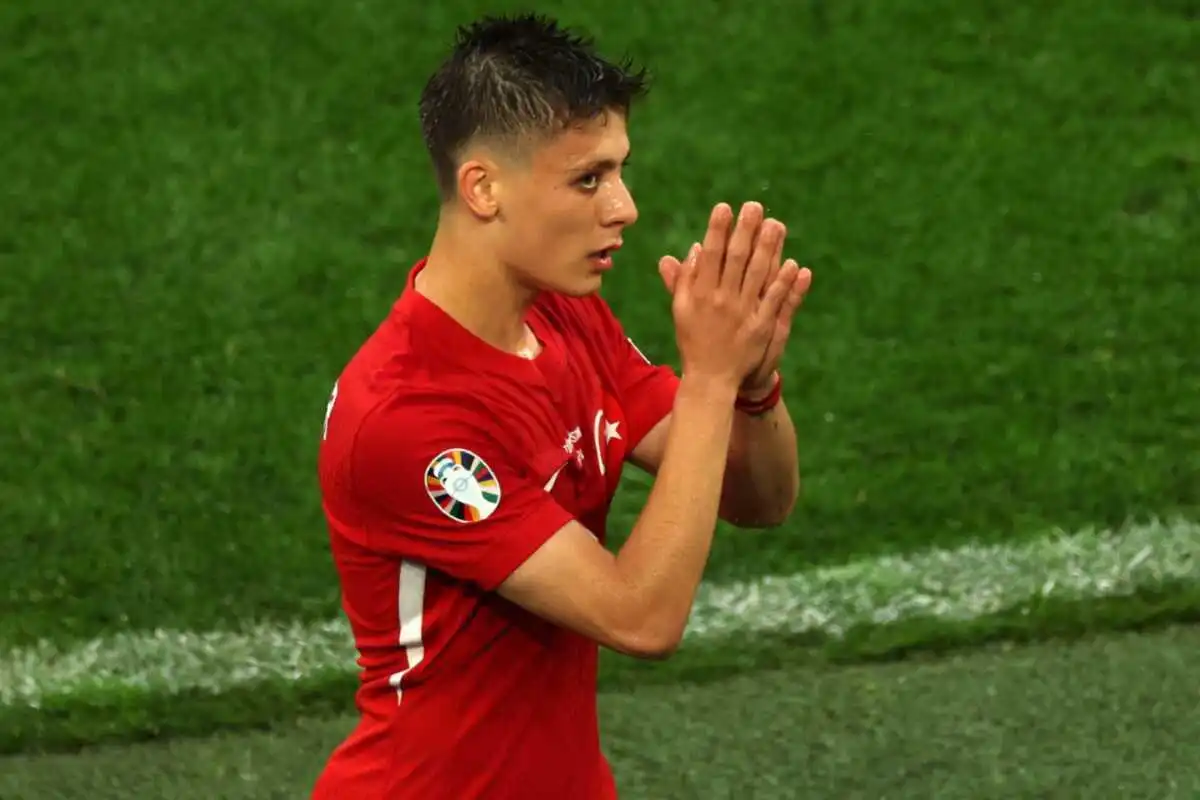 Dominik Szoboszlai verspottet Arda Gülers Spielzeit bei Real Madrid als Antwort auf Gemeinheiten