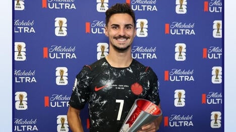 Eustacchio prowadzi Kanadę do 1/8 finału, doceniony przez FIFA