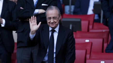 Real Madrid Ready to Bid €150m for Bayern's Olise
