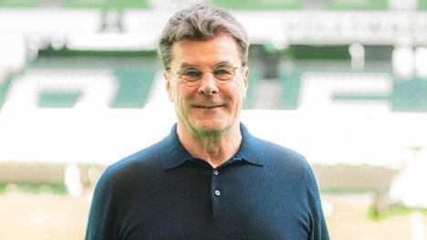 Hecking lascia la panchina ma resta al Wolfsburg