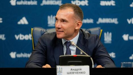 Андрій Шевченко: «Поки тривають бойові дії, матчі збірної в Україні практично неможливі»