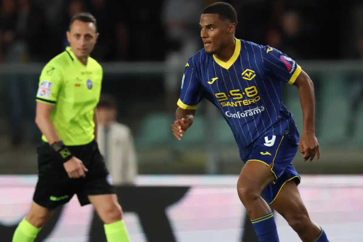 Hellas Verona Scommette su Amin Sarr: L’Attaccante Lascia il Lione per 3,5 Milioni di Euro
