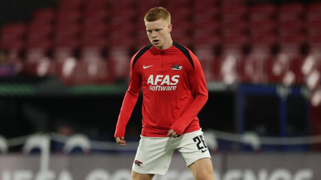 Real Madrid vise le jeune milieu de terrain de l'AZ Alkmaar, Kes Smit