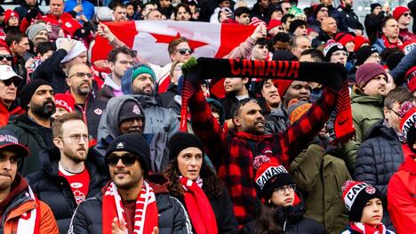 Canadian cold couldn’t freeze the teams: photo report Canada - Iceland 2:2