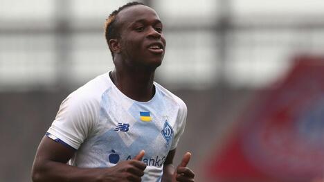 «Рух» орендував у «Динамо» Самбу Діалло