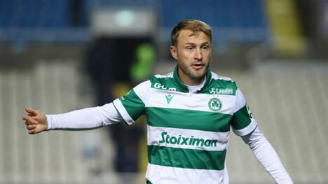 Roman Bezus firma per l'Anorthosis