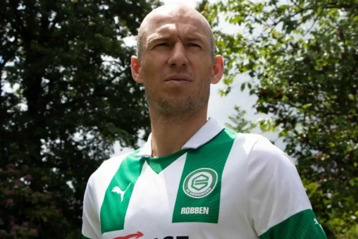 Arjen Robben guiderà la squadra giovanile U-14 del Groningen