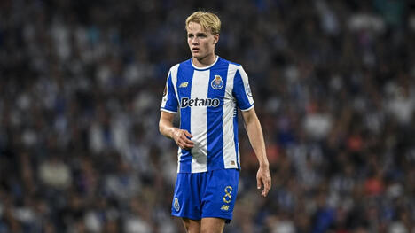 Gigantes de la Premier League Pretenden a Froholdt del Porto: El Jugador Responde