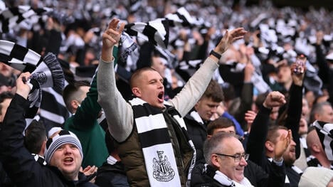 Newcastle Officially Sign Reims Goalkeeper Ewen Jaouen