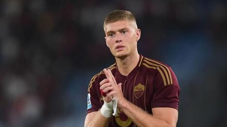 Форвард "Роми" Артем Довбик - у "старті" на матч проти "Лечче"