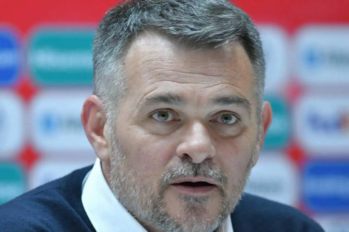 Willy Sagnol: "Sempre Almejamos Jogar um Futebol Ofensivo, mas Nem Sempre Funciona"