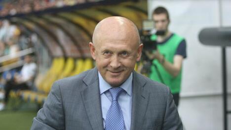 Микола Павлов: "Я прийняв рішення працювати, а не бути почесним. У мене достатньо почесних нагород"