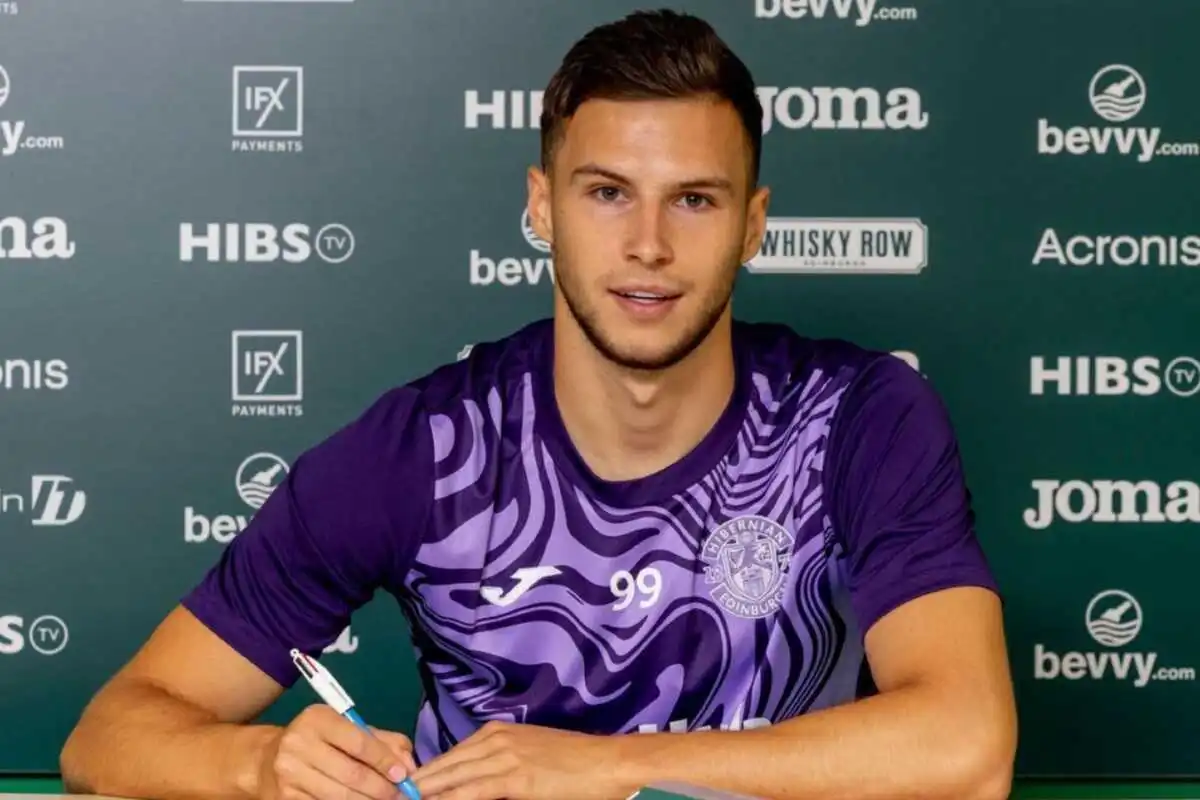 Mykola Kukharevych marchează al doilea său gol al sezonului pentru Hibernian