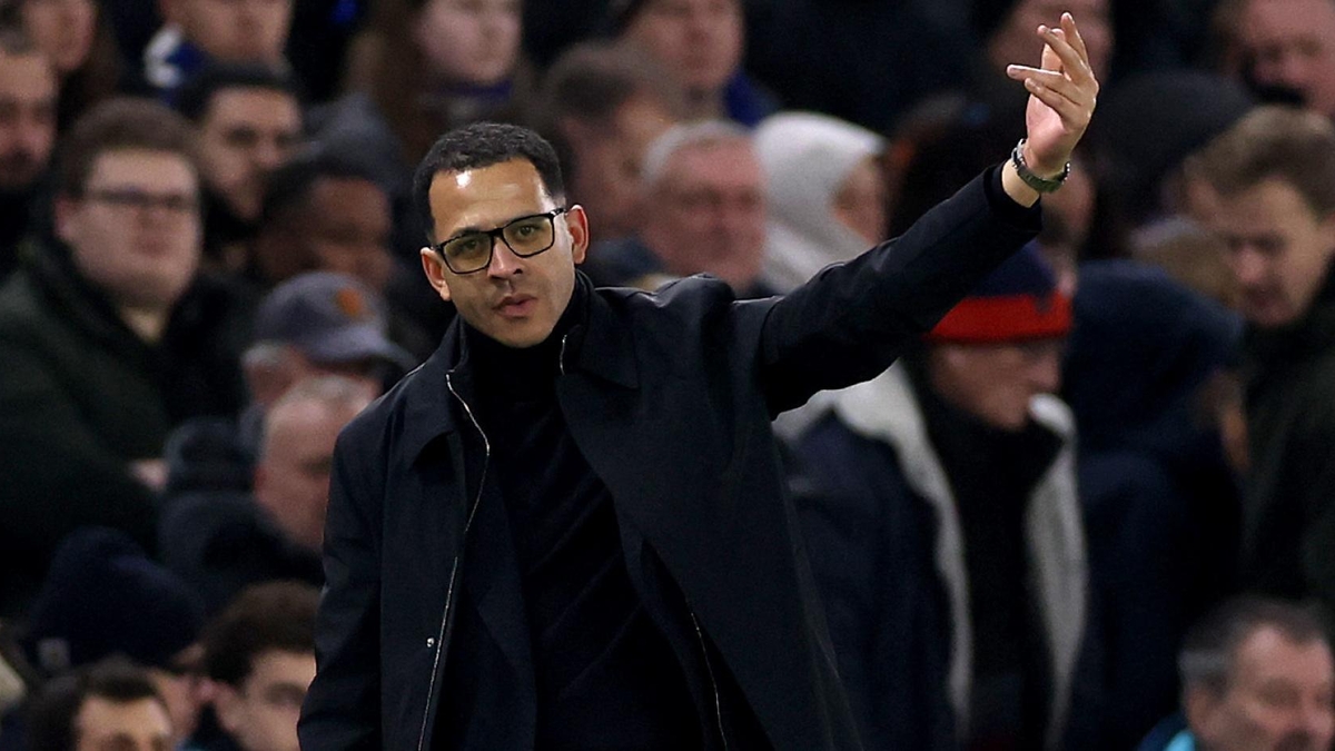 Ліам Росеньйор: «Зараз важко через травми, особливо в атакувальних зонах»
