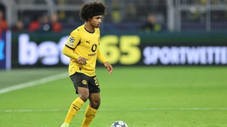 Adeyemi Pushes for Barcelona Move Amid Ongoing Talks