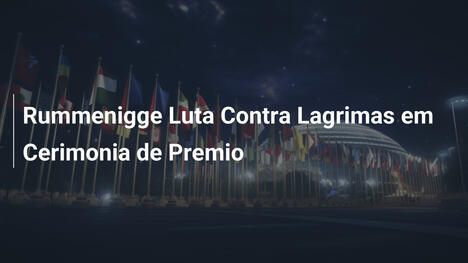 Rummenigge Luta Contra Lagrimas em Cerimonia de Premio