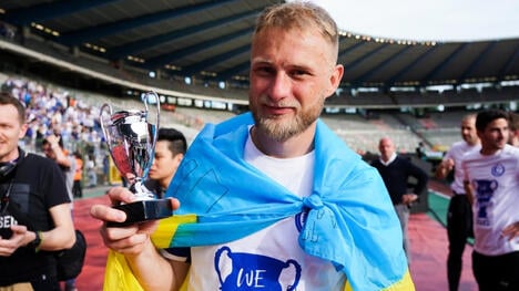 Roman Bezus prevede Sudafrica-Canada ai Mondiali 2026