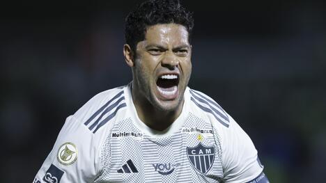 Hulk Steals the Show in Atlético Draw as Ecuador Fans Lose It