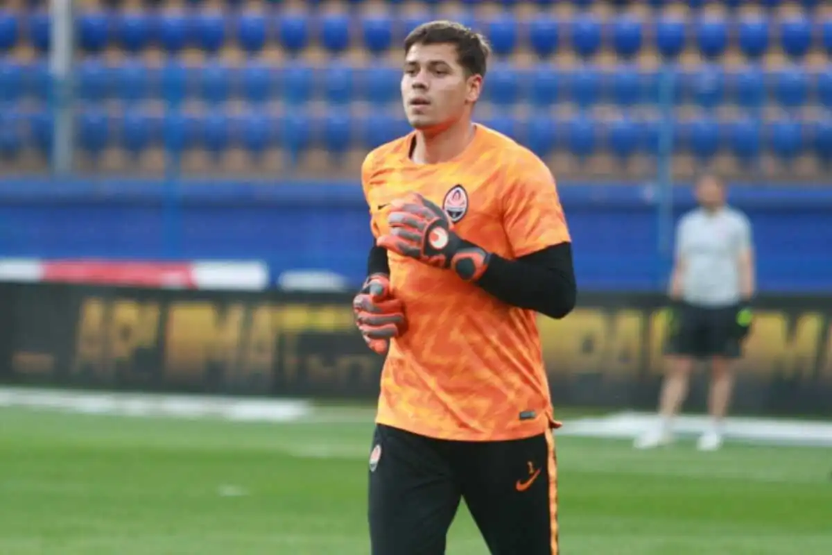 อย่างเป็นทางการ: โอเล็กซี่ เชฟเชนโก้ เซ็นสัญญากับ โอกเซ็ทเปส