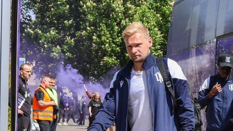 Официально: ЛНЗ расторг соглашения с двумя игроками