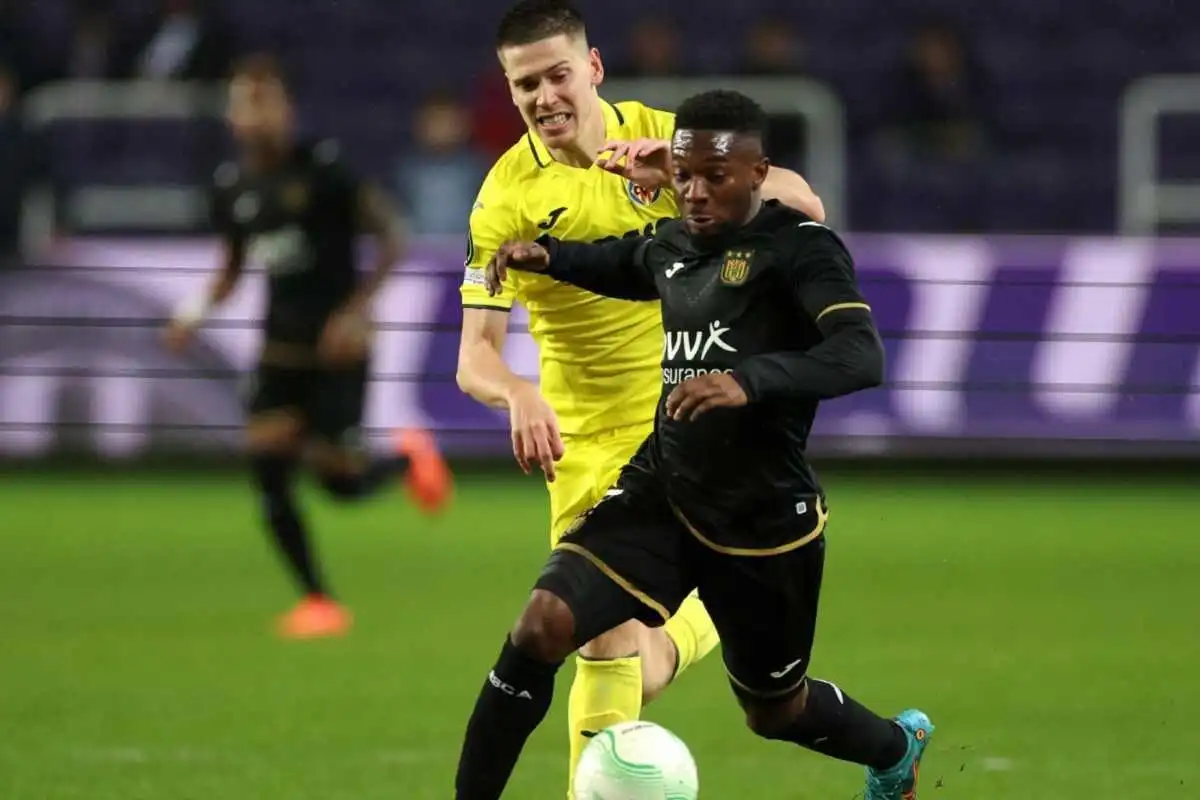 นาโปลีจะเซ็นสัญญาปีก Anderlecht แทนที่จะเป็น Garnacho หรือ Adeyemi?