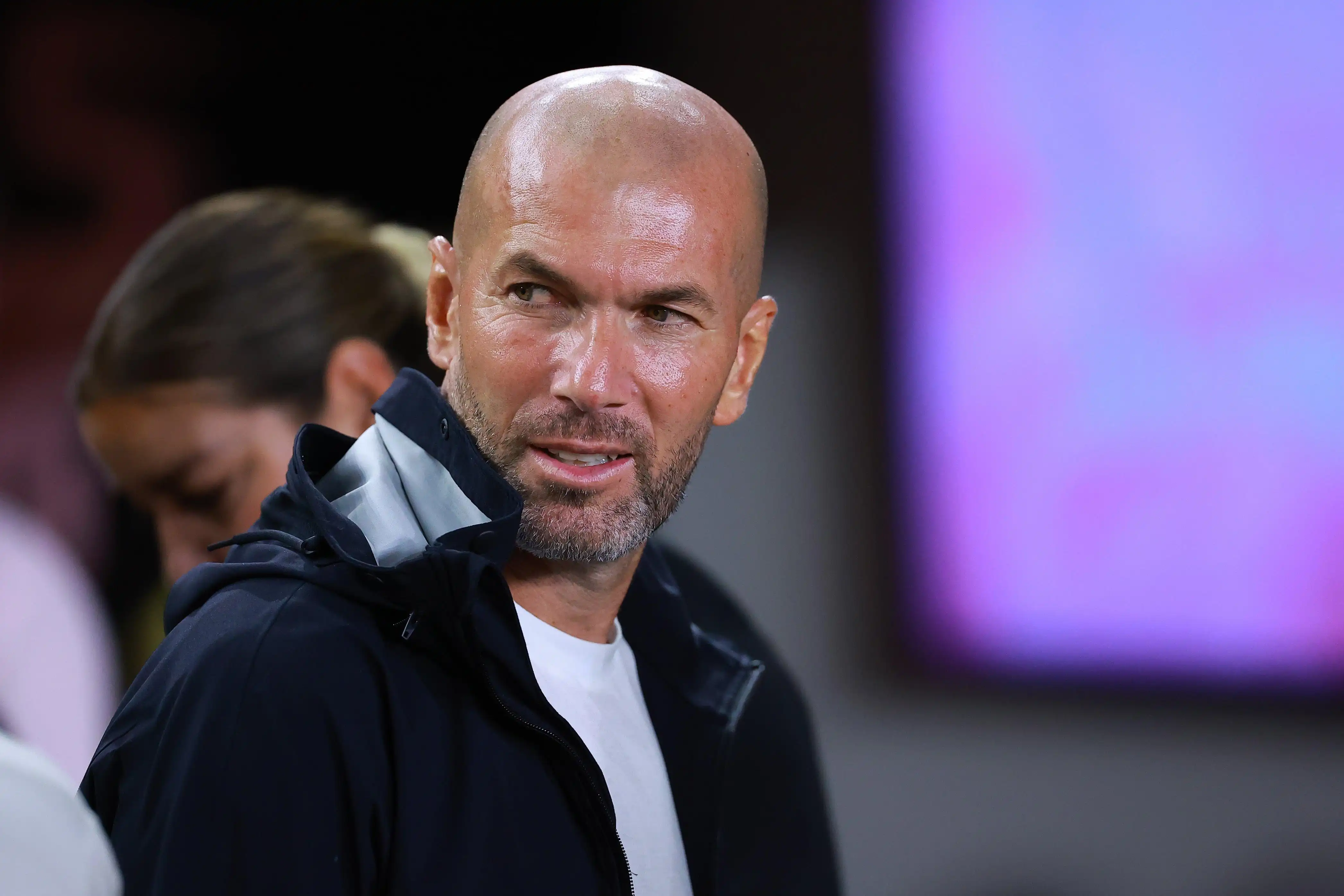 La Sorprendente Aparición de Zinedine Zidane en el Partido de Rodez