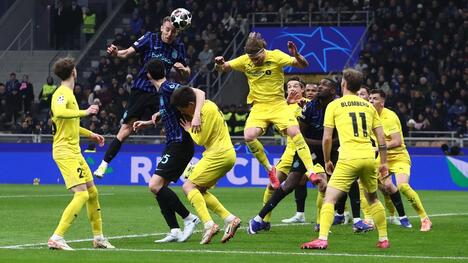 Визначились перші чотири учасники 1/8 фіналу Ліги чемпіонів із раунду плейоф
