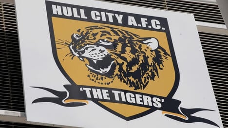 Tragedia per il Centrocampista del Hull: Nuovo Infortunio