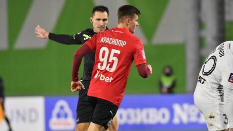 «Полісся» купує нападника «Карпат»