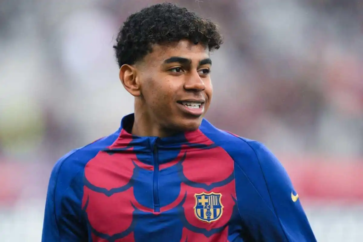 Lamine Yamal Trở Lại Tập Luyện Cùng Barcelona - footboom1.com