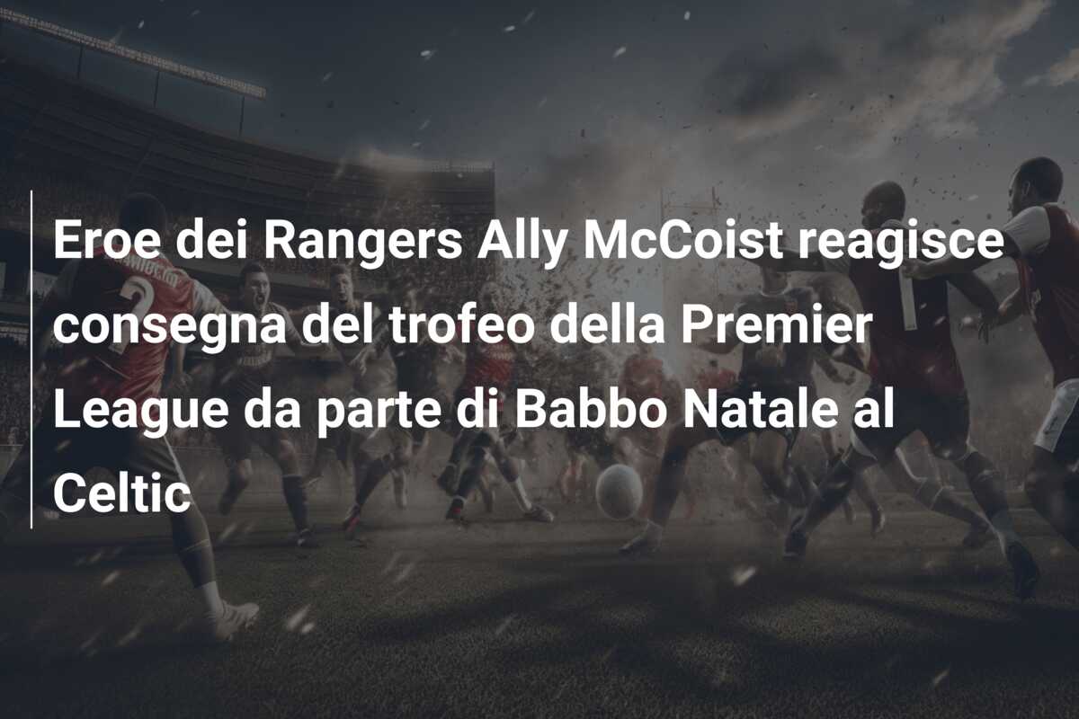 Eroe dei Rangers Ally McCoist reagisce consegna del trofeo della Premier League da parte di Babbo Natale al Celtic