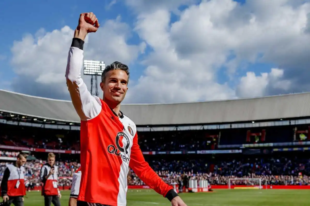 Robin van Persie akan Memimpin Feyenoord