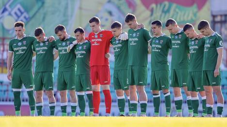 "Оболонь" залишать два півзахисники