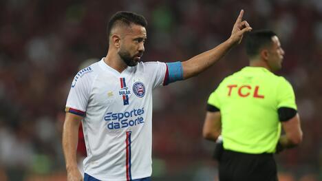 Everton Ribeiro del Bahia Riceve Cittadinanza Onoraria di Salvador
