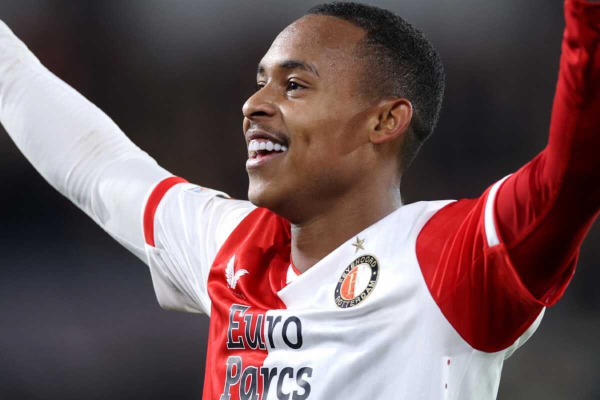 Brazilian Winger from Feyenoord on the Move to the EPL or Serie A