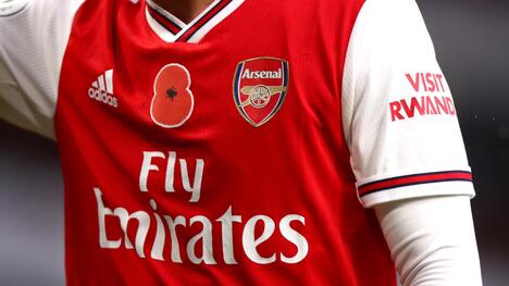 Arsenal écrase Slavia Prague 3-0 : Les Gunners invaincus