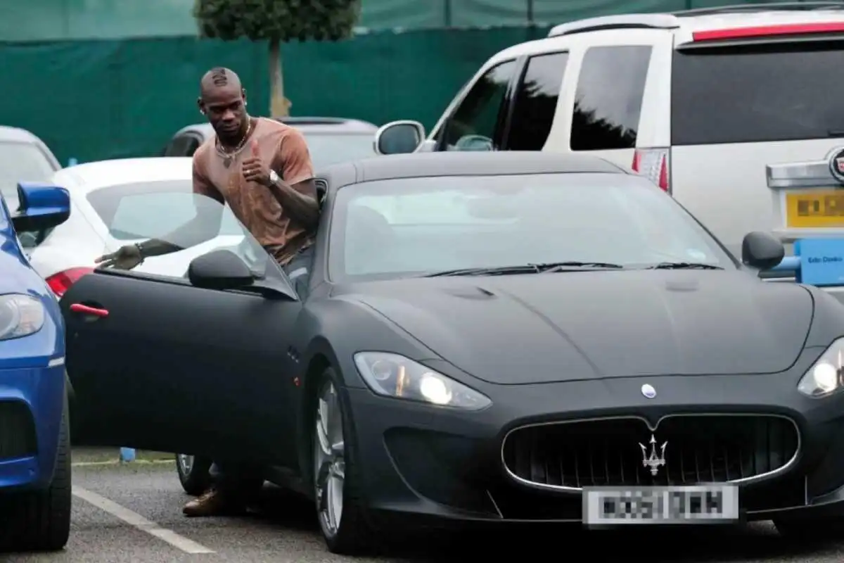 Mario Balotelli, în discuții cu CSKA Sofia