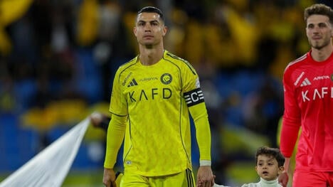 Cristiano Ronaldo Timbra il 966° Gol in Carriera