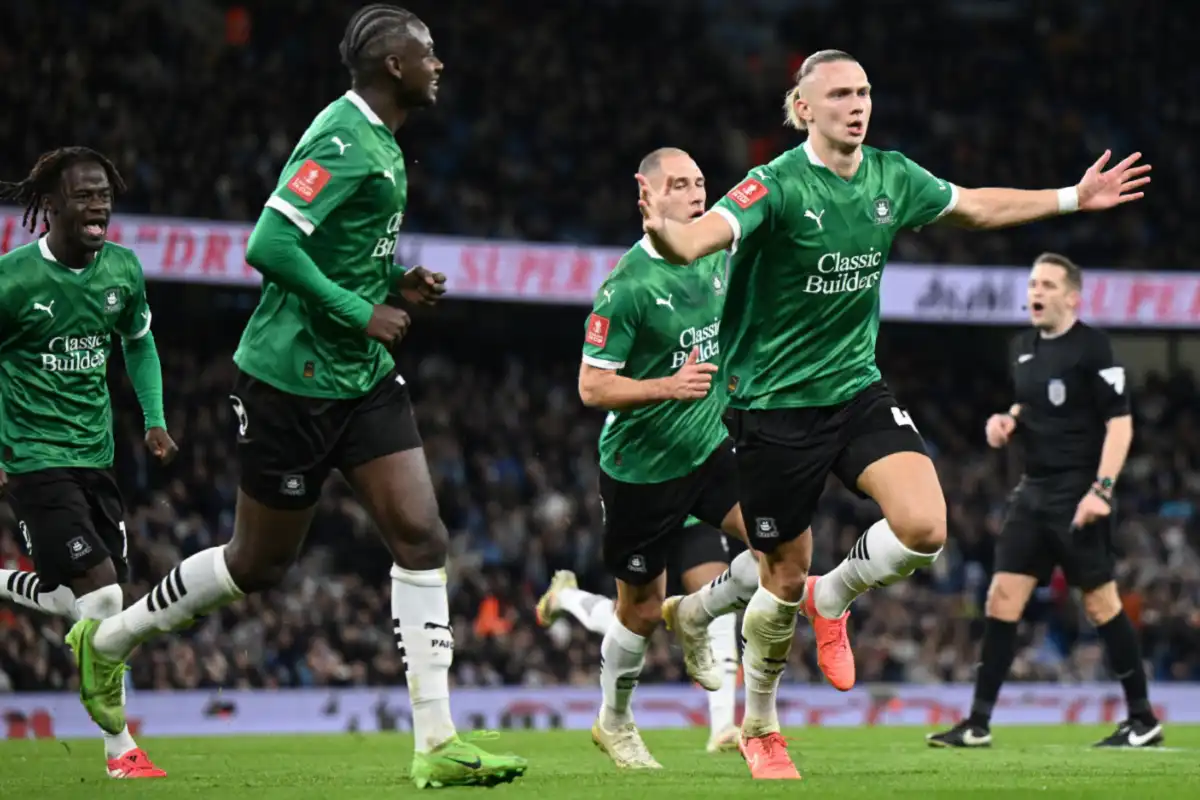 Ukraine Defender Maxim Talovierov Nears Move to England's Oldest Football  Club Stoke City - footboom1.com