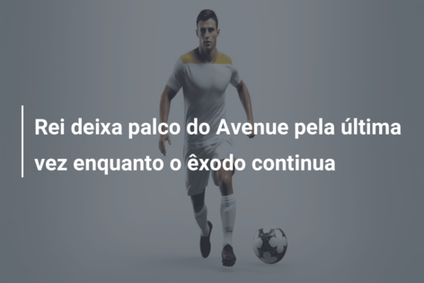 Rei deixa palco do Avenue pela última vez enquanto o êxodo continua