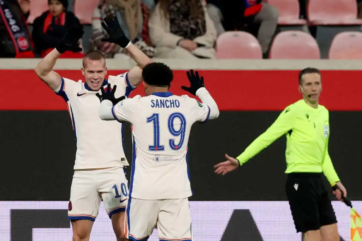 เชลซีไม่ใส่ชื่อมูดริคในทีมสำหรับเกมพบอัสตานา
